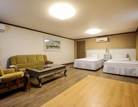 Yangji Park Hotel Changwon Eksteriør billede