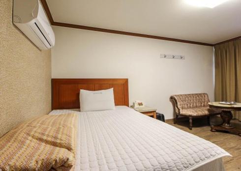 Yangji Park Hotel Changwon Eksteriør billede
